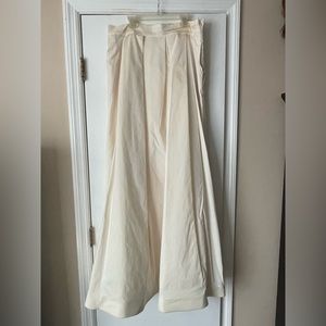 Cream Pleated Taffeta Ball Skirt